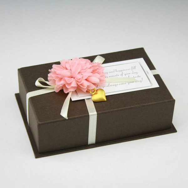 2025 cardboard paper box with ribbon decoration